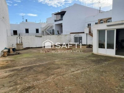 /international/es/ciutadella-de-menorca-balearic-islands-310105740293/