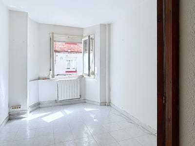 /international/es/calle-dona-urraca-leon-castile-and-leon-310108262362/