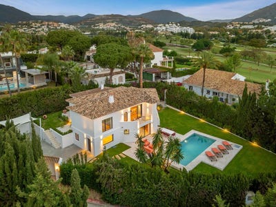 /international/es/nueva-andalucia-andalusia-310101419292/?lang=en