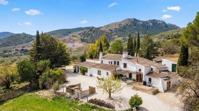/international/es/villanueva-del-rosario-andalusia-310105057096/
