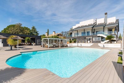 /international/es/las-rozas-de-madrid-madrid-310100644573/