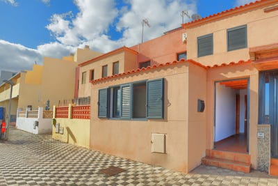 /international/es/8-c-aljibe-el-matorral-canary-islands-310106043946/