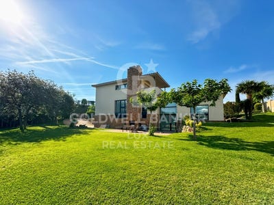 /international/es/girona-l-escala-eixample-residencial-girona-l-escala-eixample-residencial-girona-l-escala-catalonia-310104459899/