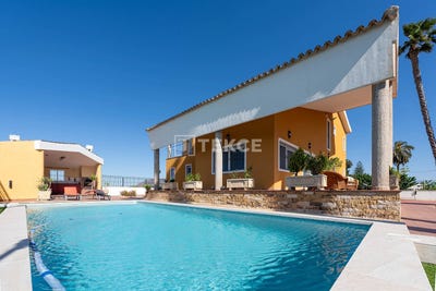 /international/es/orihuela-orihuela-centro-alicante-valencian-community-120090641371/