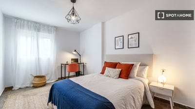 /international/es/malaga-andalusia-310108561865/