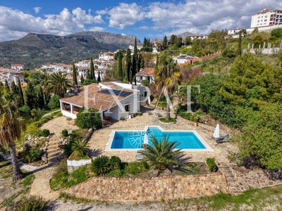 /international/es/alcaucin-andalusia-310102912733/