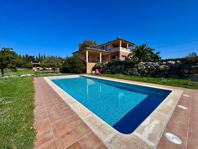 /international/es/palau-de-santa-eulalia-catalonia-310096840351/?lang=zh-tw
