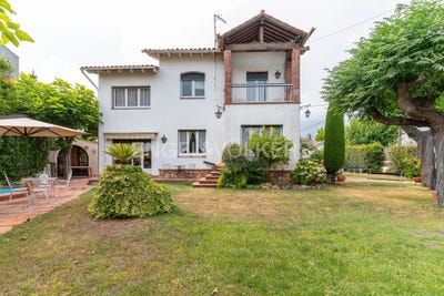 /international/es/santa-maria-de-palautordera-catalonia-310100787354/