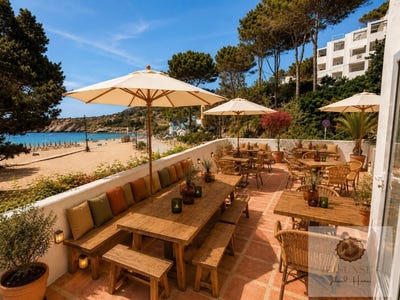 /international/es/cala-vedella-cala-tarida-balearic-islands-310108668353/