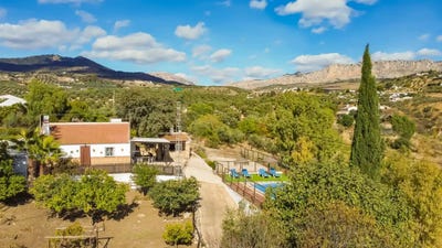 /international/es/villanueva-de-la-concepcion-andalusia-310103993751/