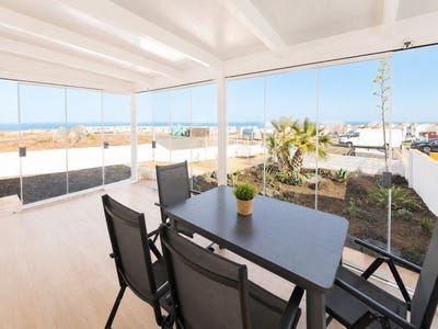 /international/es/caleta-de-fuste-canary-islands-310108466116/