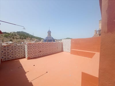 /international/es/lliria-valencian-community-310107577985/