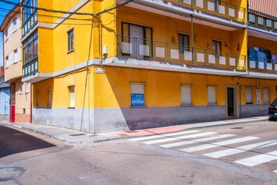 /international/es/calle-reyes-catolicos-ciudad-rodrigo-castile-and-leon-310110132194/