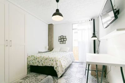 /international/es/entrada-ponce-valencia-valencian-community-310093856665/