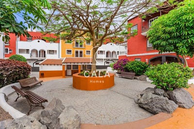 /international/es/adeje-canary-islands-310108601995/