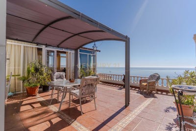 /international/es/salobrena-andalusia-310107245994/