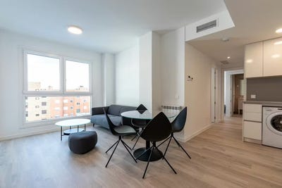 /international/es/calle-iberia-madrid-madrid-310095596181/