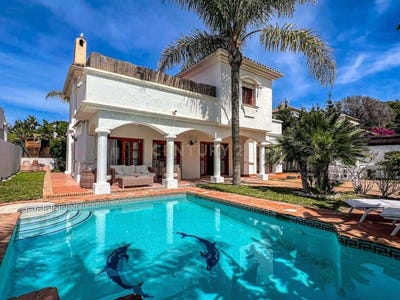/international/es/estepona-andalusia-310107217939/
