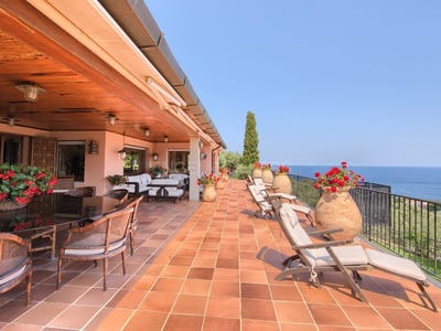 /international/es/begur-catalonia-310107949441/