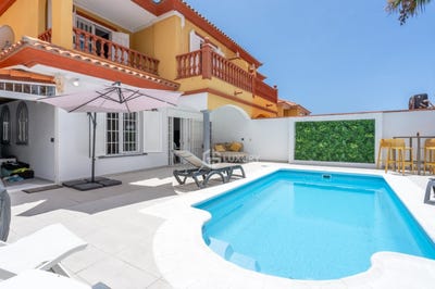 /international/es/adeje-canary-islands-310109048832/?lang=th