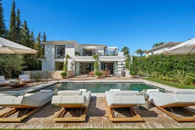 /international/es/marbella-nueva-andalucia-malaga-spain-marbella-andalusia-310109079624/?lang=de