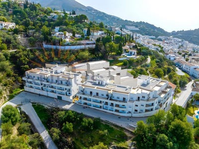 /international/es/competa-andalusia-310106109930/
