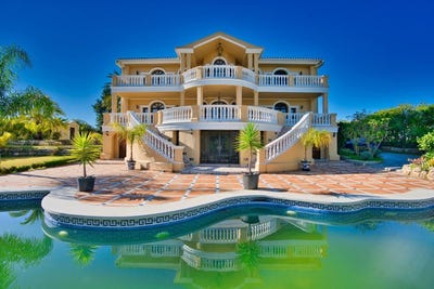 /international/es/estepona-andalusia-310101251592/