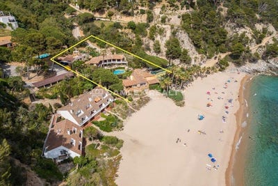 /international/es/tossa-de-mar-catalonia-310100740653/