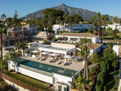 /international/es/marbella-andalusia-310101135211/?lang=en