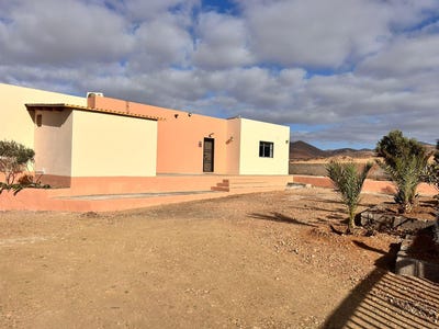 /international/es/tuineje-canary-islands-310106283282/
