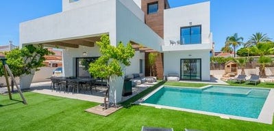 /international/es/ciudad-quesada-valencian-community-310108595601/