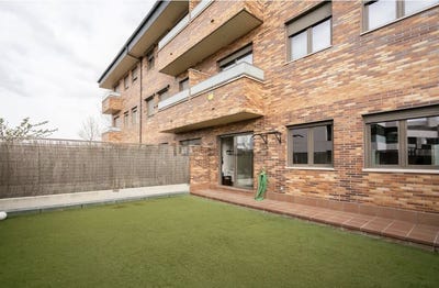 /international/es/calle-cristobal-colon-boadilla-del-monte-madrid-310106390772/