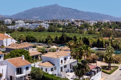 /international/es/estepona-andalusia-310108943002/?lang=es