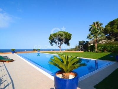 /international/es/girona-begur-fornells-aiguablava-girona-begur-fornells-aiguablava-girona-begur-catalonia-310104460165/