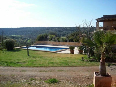 /international/es/cami-poligon-9-manacor-balearic-islands-310108159681/