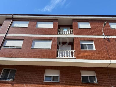 /international/es/calle-de-leon-felipe-villaquilambre-castile-and-leon-310108618747/