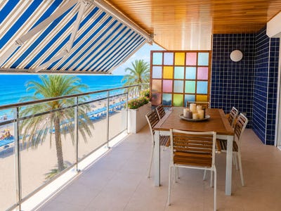 /international/es/paseo-maritim-sant-joan-de-deu-100-calafell-catalonia-310109640046/