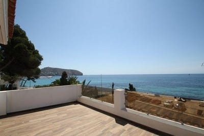 /international/es/moraira-valencian-community-310099841701/