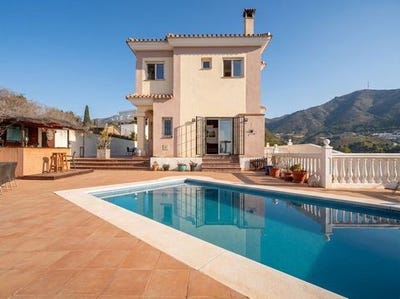 /international/es/torreblanca-catalonia-310107473344/