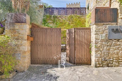 /international/es/peratallada-catalonia-310096516747/