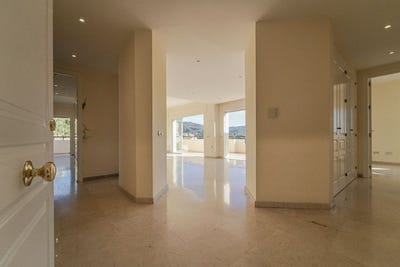 /international/es/urbanizacion-cerrado-de-elviria-malaga-andalusia-310100959893/?lang=en
