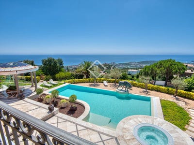 /international/es/platja-d-aro-catalonia-310101274458/?lang=zh-tw