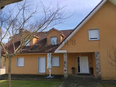 /international/es/cacheiras-galicia-310108894192/