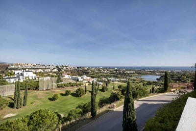 /international/es/cam-de-brijan-48-29688-estepona-malaga-spain-malaga-andalusia-310106419351/