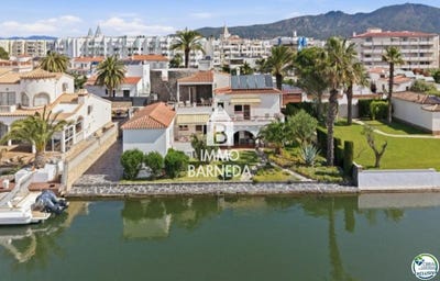 /international/es/roses-catalonia-310109240474/?lang=th