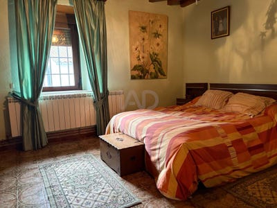 /international/es/calle-larga-buenamadre-castile-and-leon-310108921752/