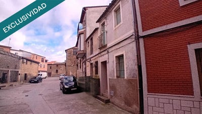 /international/es/lagartera-castile-la-mancha-310105740801/