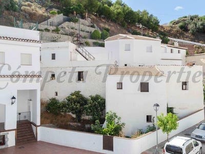 /international/es/salares-andalusia-310100738541/