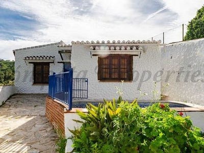 /international/es/competa-andalusia-120098365684/