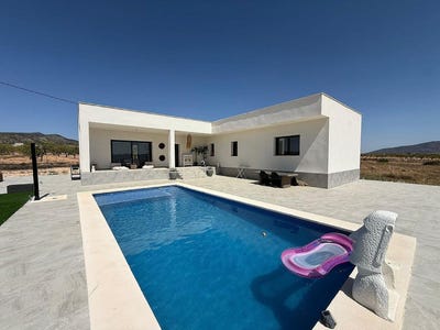 /international/es/pinoso-valencian-community-310109148424/